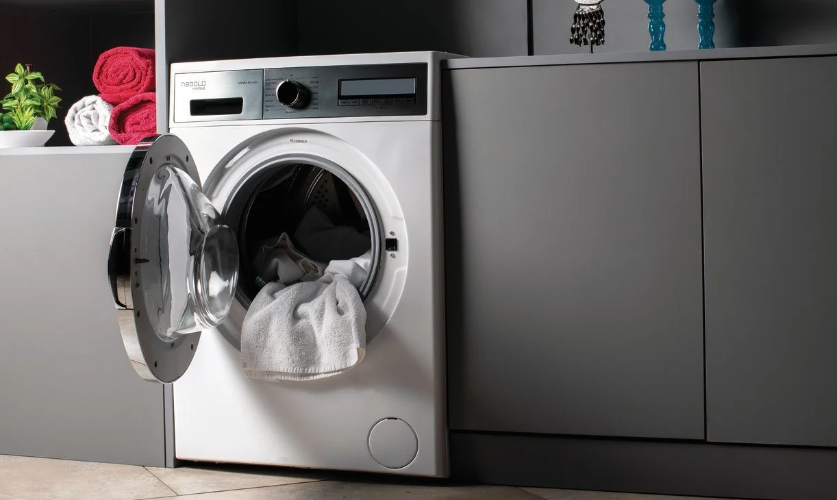 Can You Wash Just One Item in a Washing Machine? We Investigate